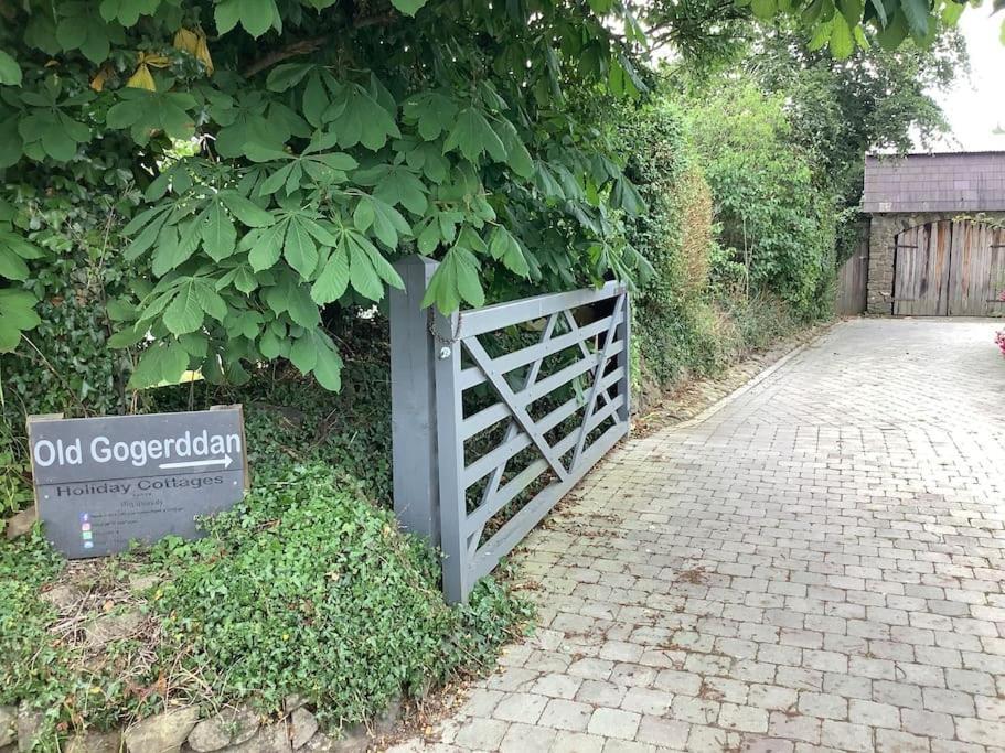 Blaenporth Apple Tree Cornerヴィラ エクステリア 写真